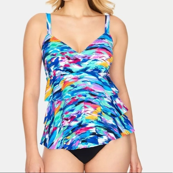 SWIM Solutions Winning Streak One Piece Swimsuit - Picture 1 of 6